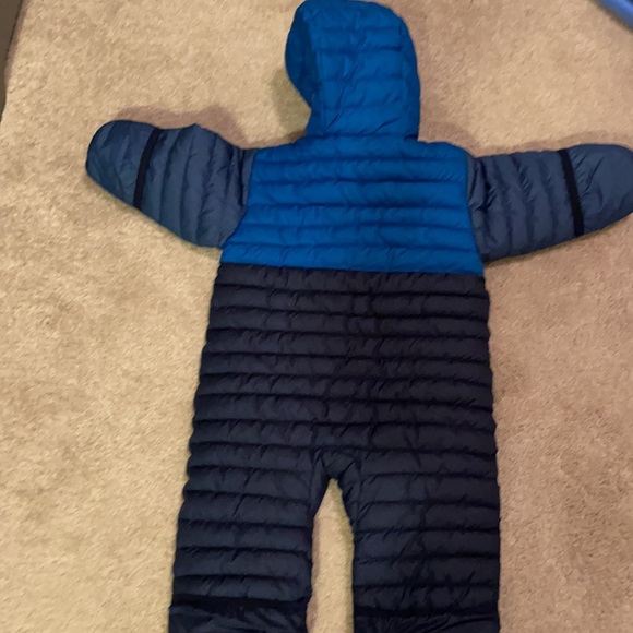 Reversible toddler snow outfit 12/18 months - Picture 4 of 8